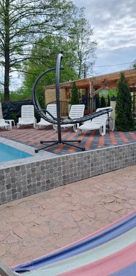 Casa De Vacanta Emd Ieşelniţa Exteriör bild